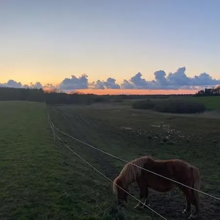 Scenic Location In A Peaceful Setting Feriehus